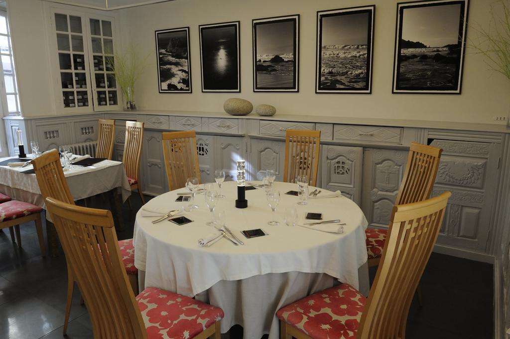 Hotel De France - Restaurant L'Insolite Дуарнене Екстериор снимка